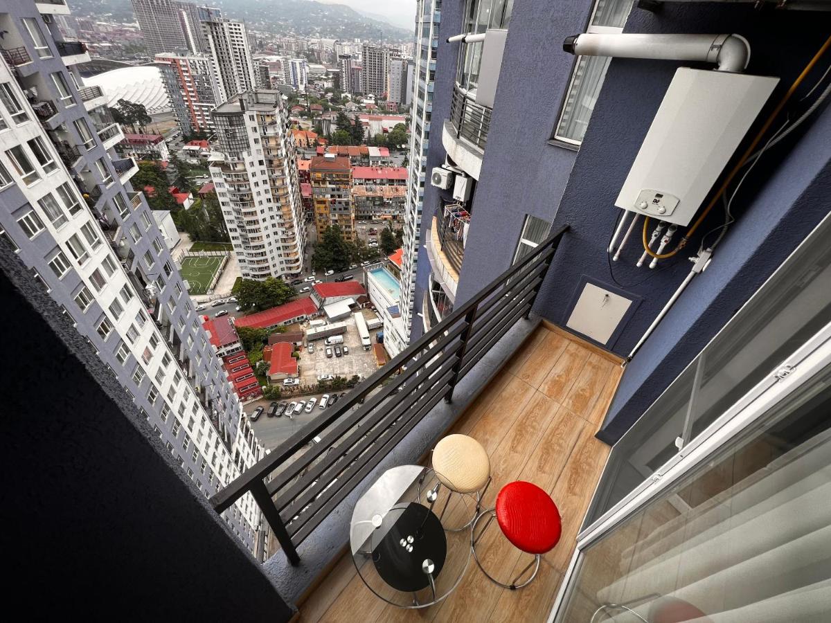 27 Floor Apartments Batumi Exterior foto