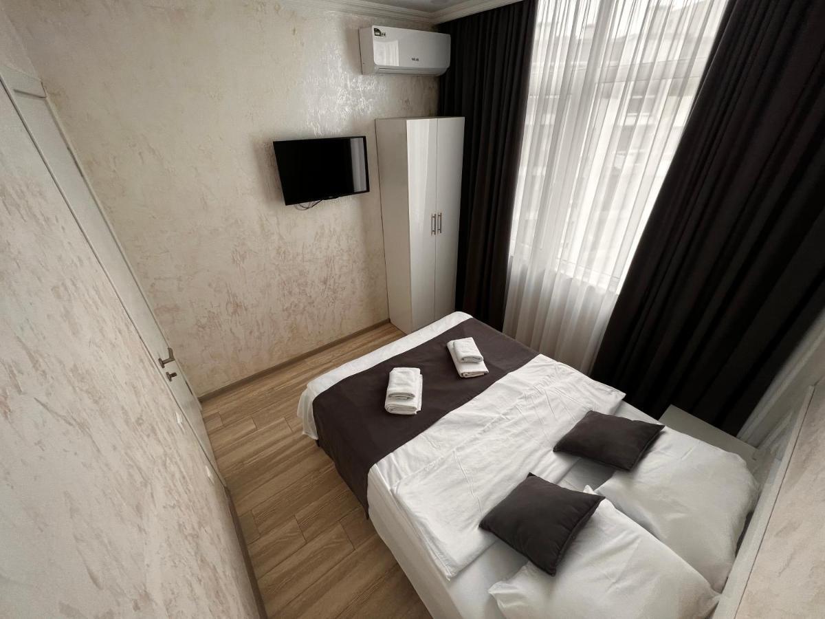 27 Floor Apartments Batumi Exterior foto